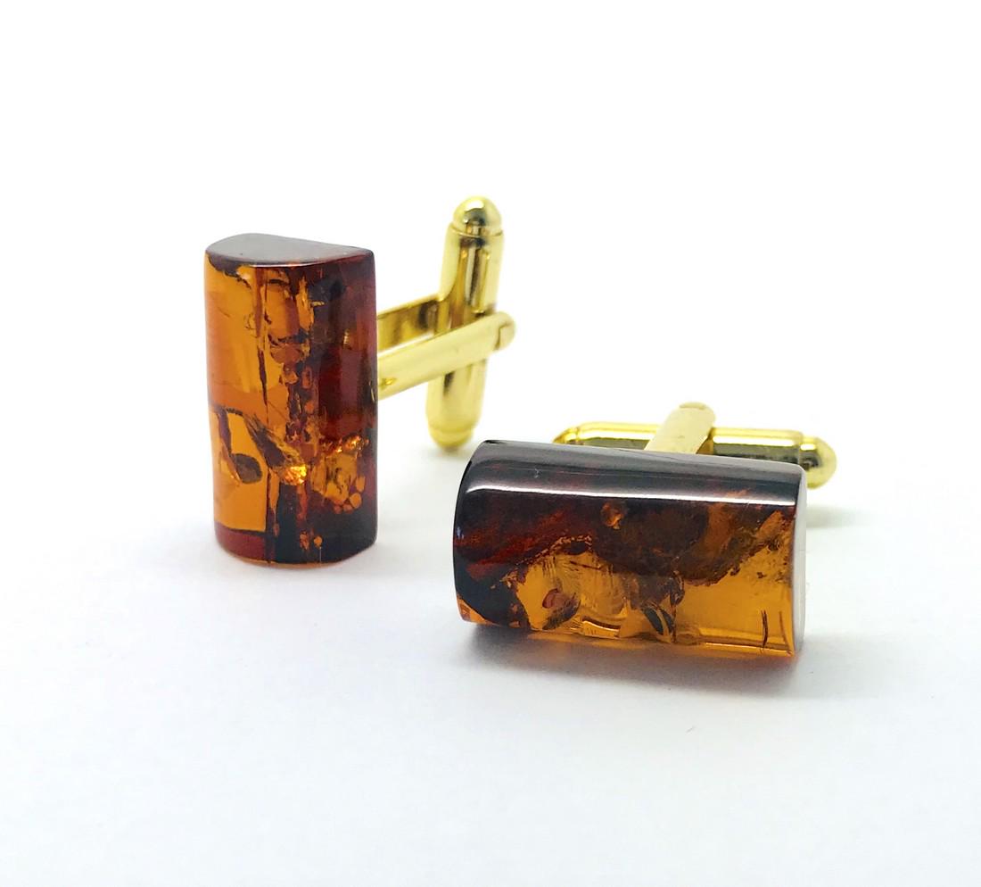 Alluring Amber Cufflinks (1 of 3)
