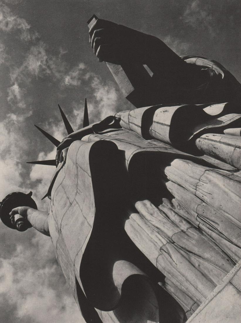 MARGARET BOURKE WHITE - Statue of Liberty: Artist: MARGARET BOURKE WHITE Print Title: Statue of Liberty Printing Date: 1940’s Medium: Photoengraving Printed in: the US Image Size: 11 x 8” Reserve: $25.00 Shipping: Domestic: Flat-rate of $1