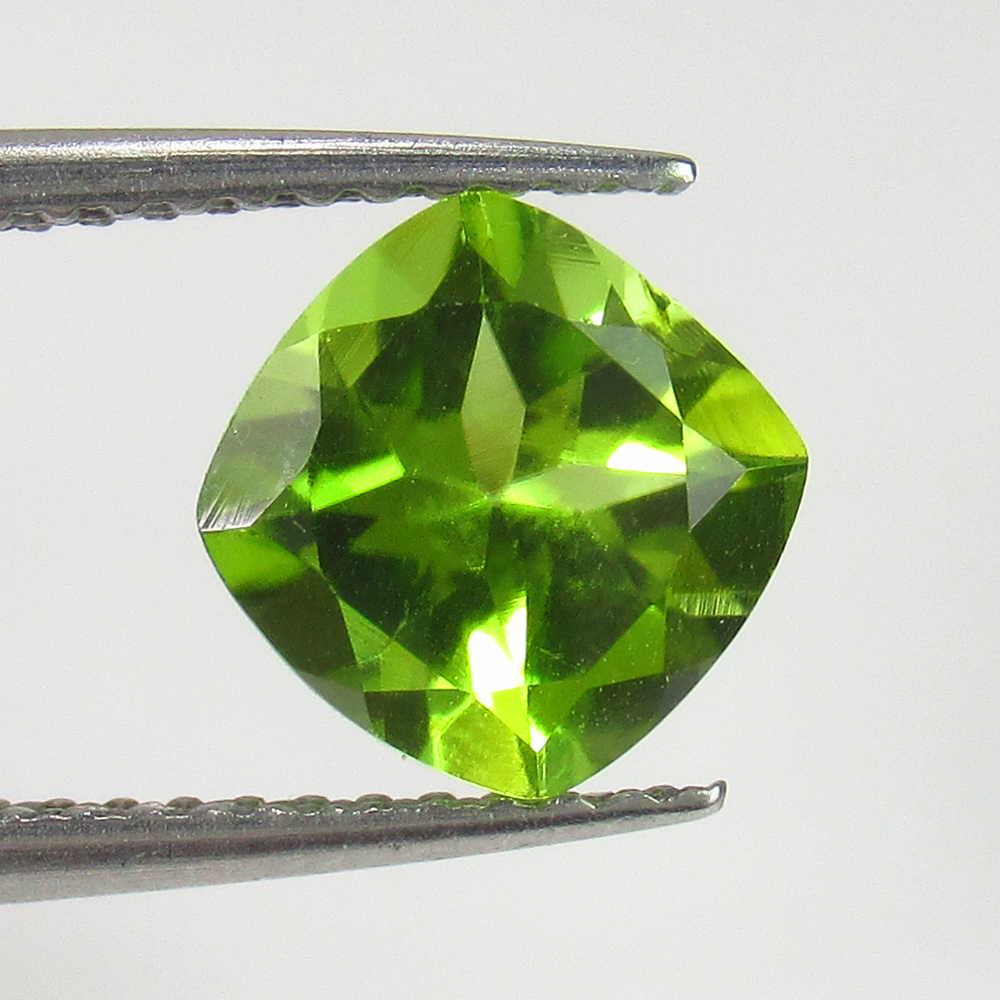 1.73 Ctw Natural Pakistan Peridot Cushion Cut: No Reserve! Title: 1.73 Ctw Natural Pakistan Peridot Cushion Cut Stone Clarity: VVS Loose Gemstone: Peridot Carat Weights: 1.73 Size/Dimensions: 7.10 x 7.10 x 4.70 mm Top Class Luster / Excellent Cush