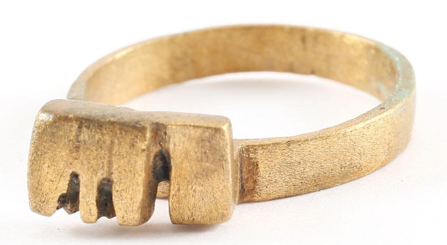 ROMAN KEY RING 100-300 AD S9 3/4.: Gilt bronze, large size 9 3/4. Broad flat band. 3.7mm, made with intricately toothed key projection. These rings were used to open jewelry boxes, the ownership of which was prestigious. As a result, m
