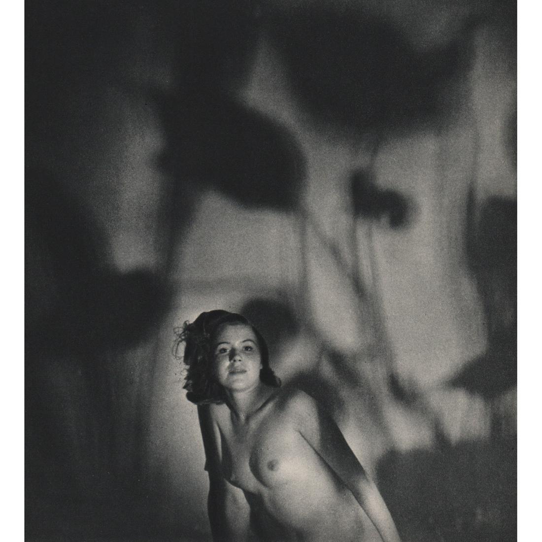 LEE & FRANK NORRIS - Eve: Artist: LEE & FRANK NORRIS Print Title: Eve Medium: Sheet-fed Gravure Printing Date: 1930's Printed in the USA Image Size: 7.75 x 7.25 inches Reserve: $40.00 Shipping: Domestic: Flat-rate of $15.00 to