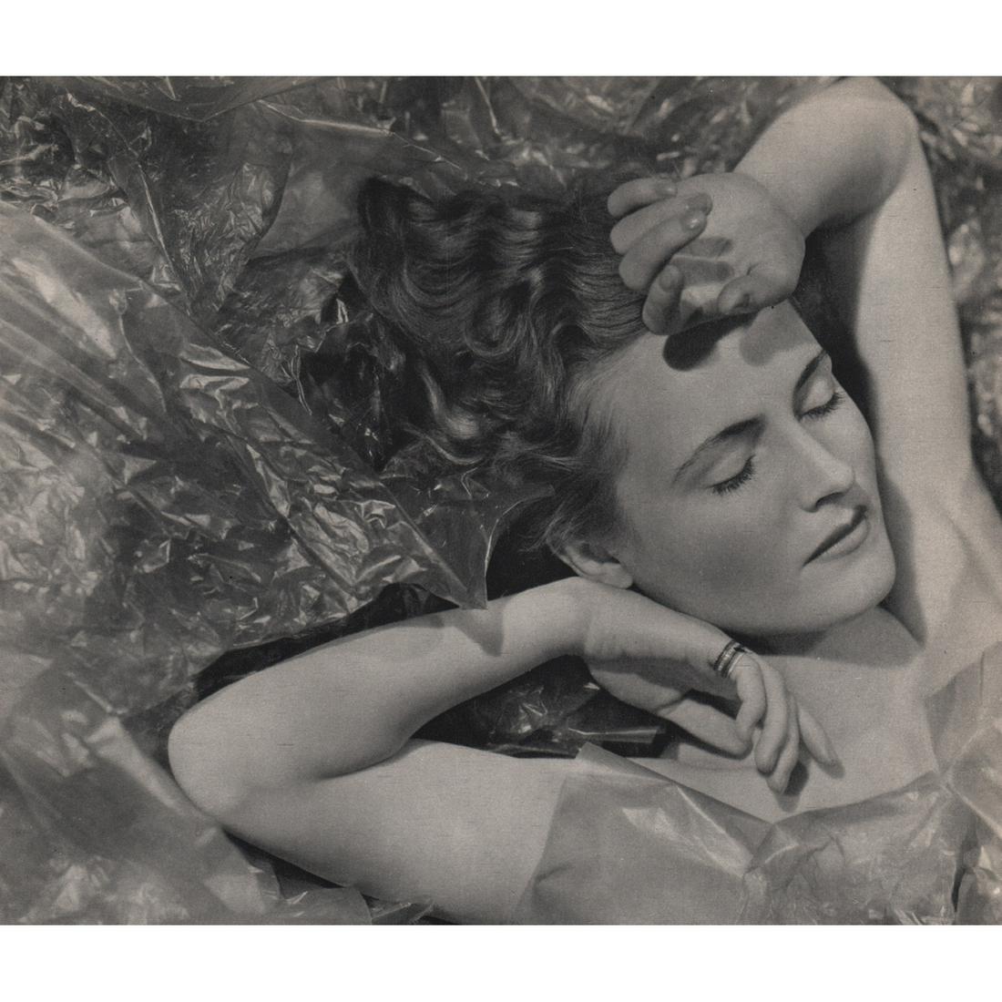 GEORGE PLATT-LYNES - Lois Moran: Artist: GEORGE PLATT-LYNES Print Title: Lois Moran Lois Moran (born Lois Darlington Dowling; 1909-1990) was an American film and stage actress. Medium: Sheet-fed Gravure Printing Date: 1930's Printed 