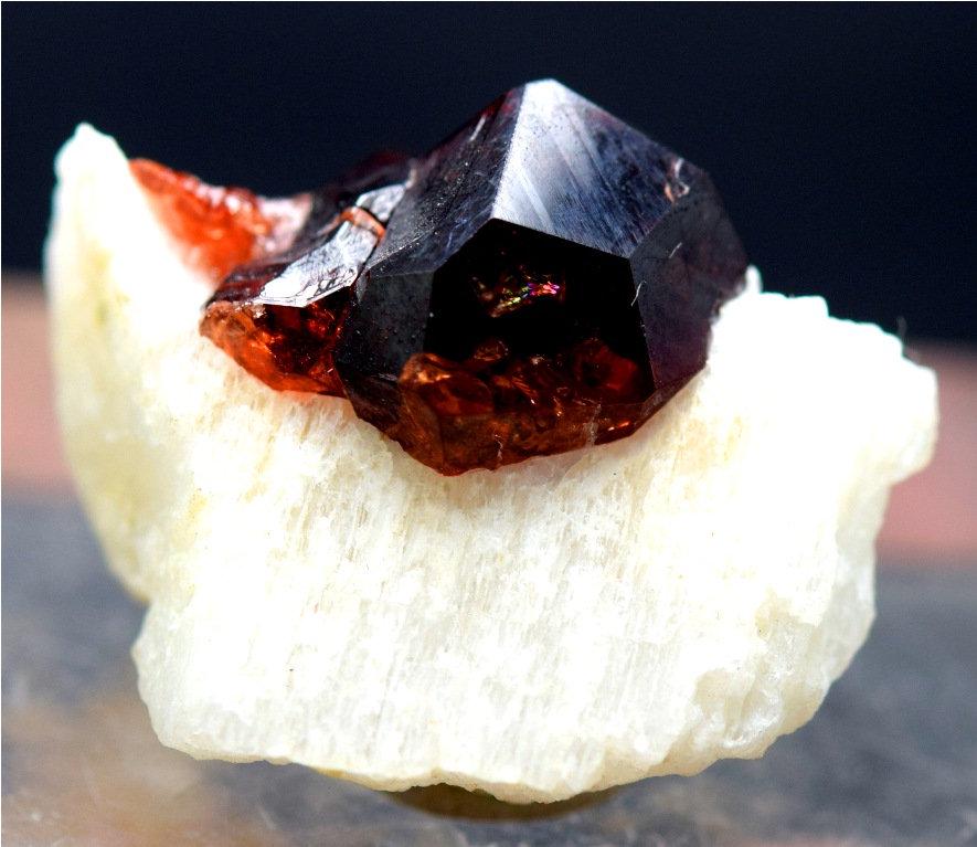 Garnet Crystal on Feldspar , Garnet Specimen from: Item details Handmade Materials garnet, feldspar more Garnet Crystal on Feldspar , Garnet Specimen from Skardu Pakistan Weight : 53.70 cts Size
