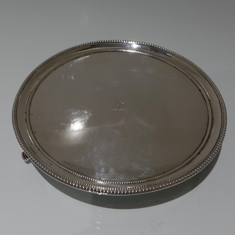 18th Century Antique George III Sterling Silver Salver: 18th Century Antique George III Sterling Silver Salver London 1782 Daniel Smith & Robert Sharp Georgian silver bead salver. Description An incredibly beautiful and highly desirable plain formed circul
