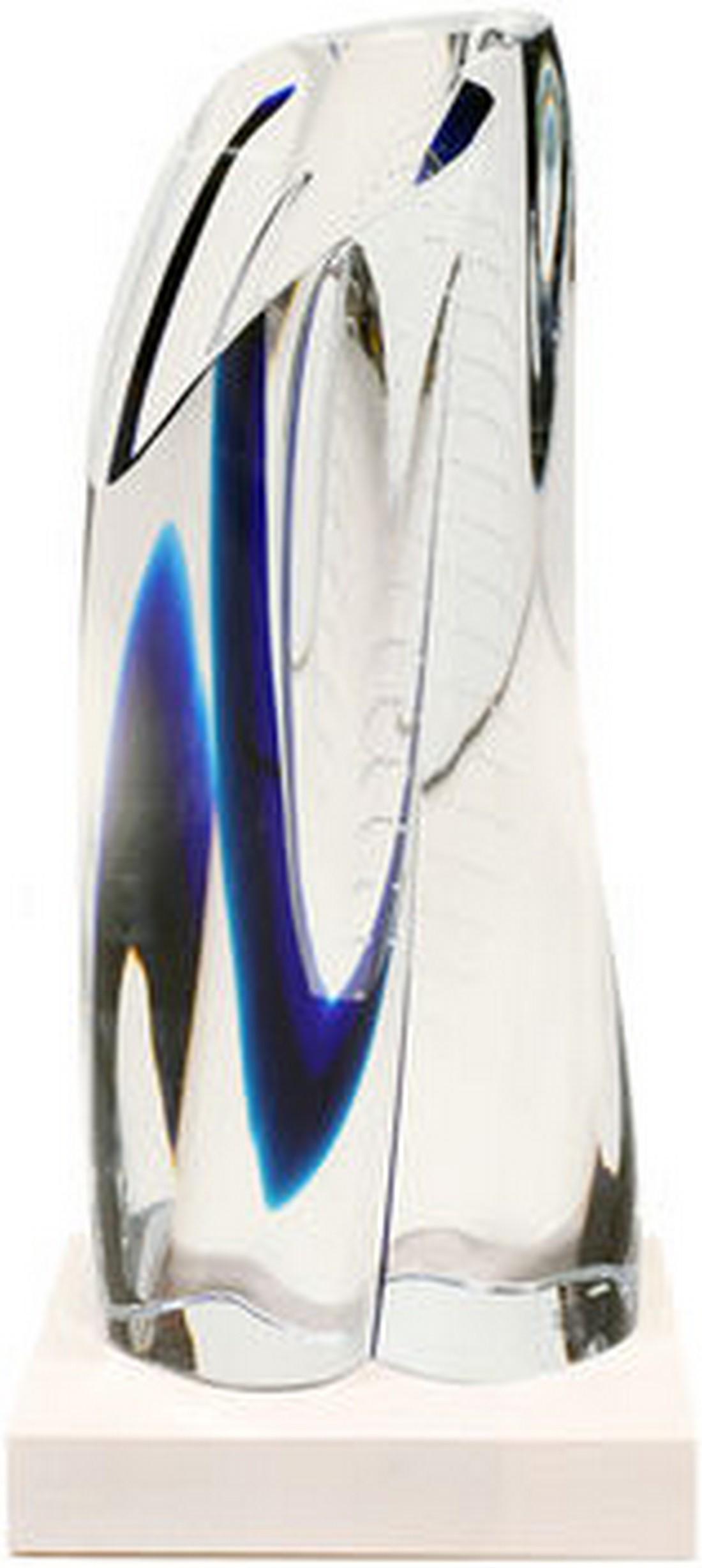 Goran Warff - KOSTA BODA - Lim. Ed. 100pcs Exclusive: Title: Goran Warff - KOSTA BODA - Lim. Ed. 100pcs Exclusive Sculpture 'Blue Drop' Date/Period: 2018 Materials: Mouthblown Glass Dimensions: Diameter: 12 cm (4.72 inch) / Height: 31 cm (12.20 inch) Bea