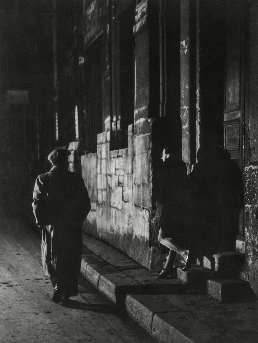 BRASSAI - A Pickup, Near Les Halles, 1932 (1 of 1)