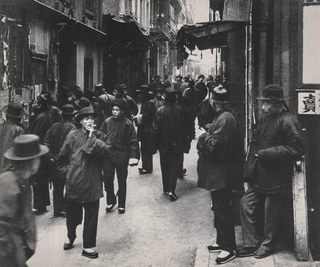 ARNOLD GENTHE - Street Gamblers, Chinatown, SF, 1896 (1 of 1)