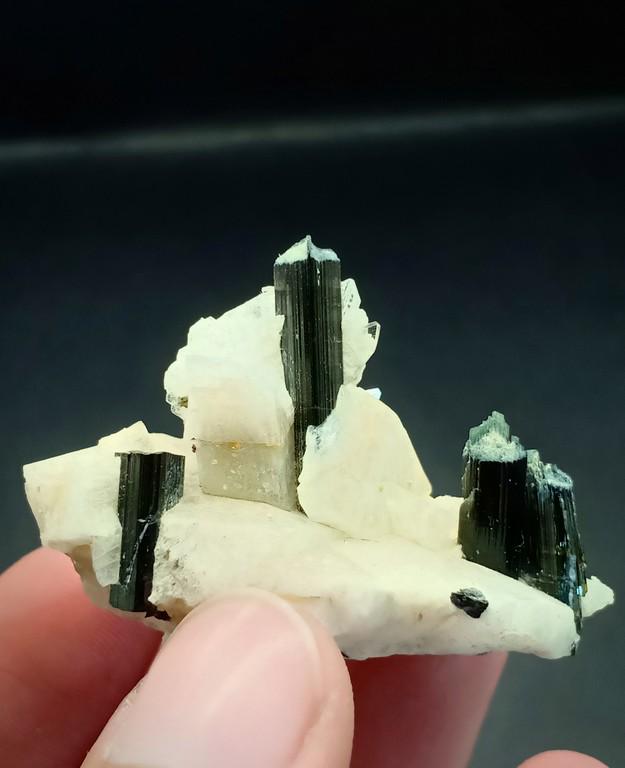 30 Gram Beautiful Natural Tourmaline With Albite: Title: 30 Gram Beautiful Natural Tourmaline With Albite Specimen Treatment: Natural Gemstone: Gemstone: Tourmaline With Albite Weight: 30 Gram Size/Dimensions: 48x33x32 mm Origin: Pakistan Shipping: D