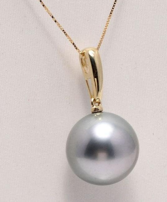 18 kt. Yellow Gold - 12x13mm Round Tahitian Pearl -: Produced in the tropical lagoons of French Polynesia, this pearl has been selected for its natural beautiful metallic grey body colour with warm green overtones and a luxurious satin lustre. The yello