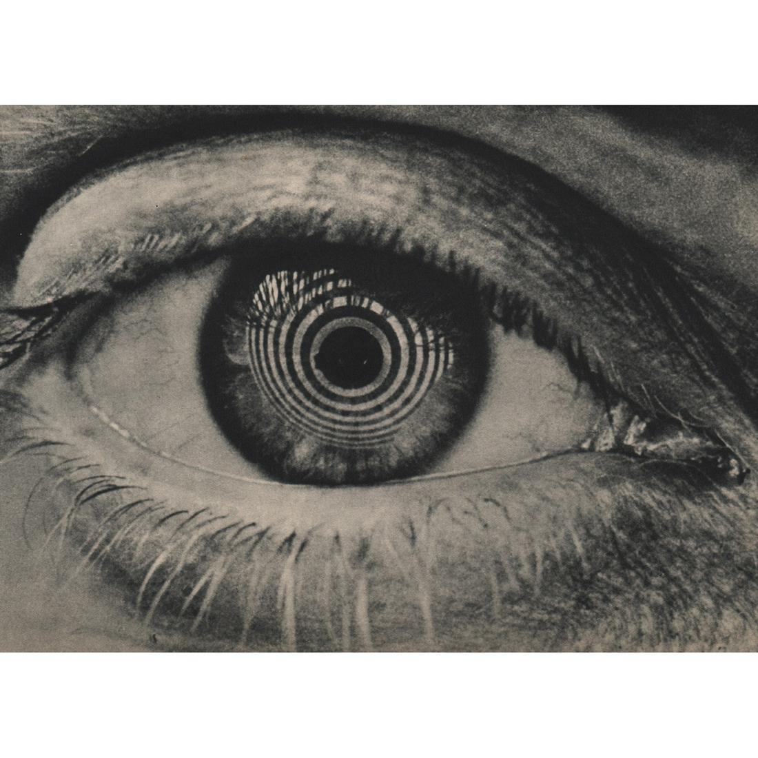 HENRY M. LESTER - Placido Disc Reflection in a Normal: Artist: HENRY M. LESTER Print Title: Placido Disc Reflection in a Normal Eye Medium: Sheet-fed Gravure Printing Date: 1930's Printed in the USA Image Size: 6.5 x 9.25 inches Henry M. Lester was a scie