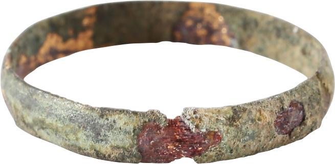 RARE COPPER VIKING RING, 900-1050 AD, SIZE 5: No Reserve! Size 5. 3.0mm width. Slightly rounded face. Mottled green patina with a few small areas of bright copper showing through. Vikings were expert metallurgists. The use of pure copper is rare 