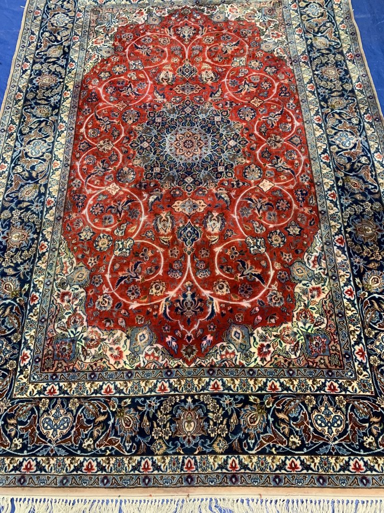 Semi Antique Hand Woven Persian Esfahan 8,4x5.3 (1 of 12)