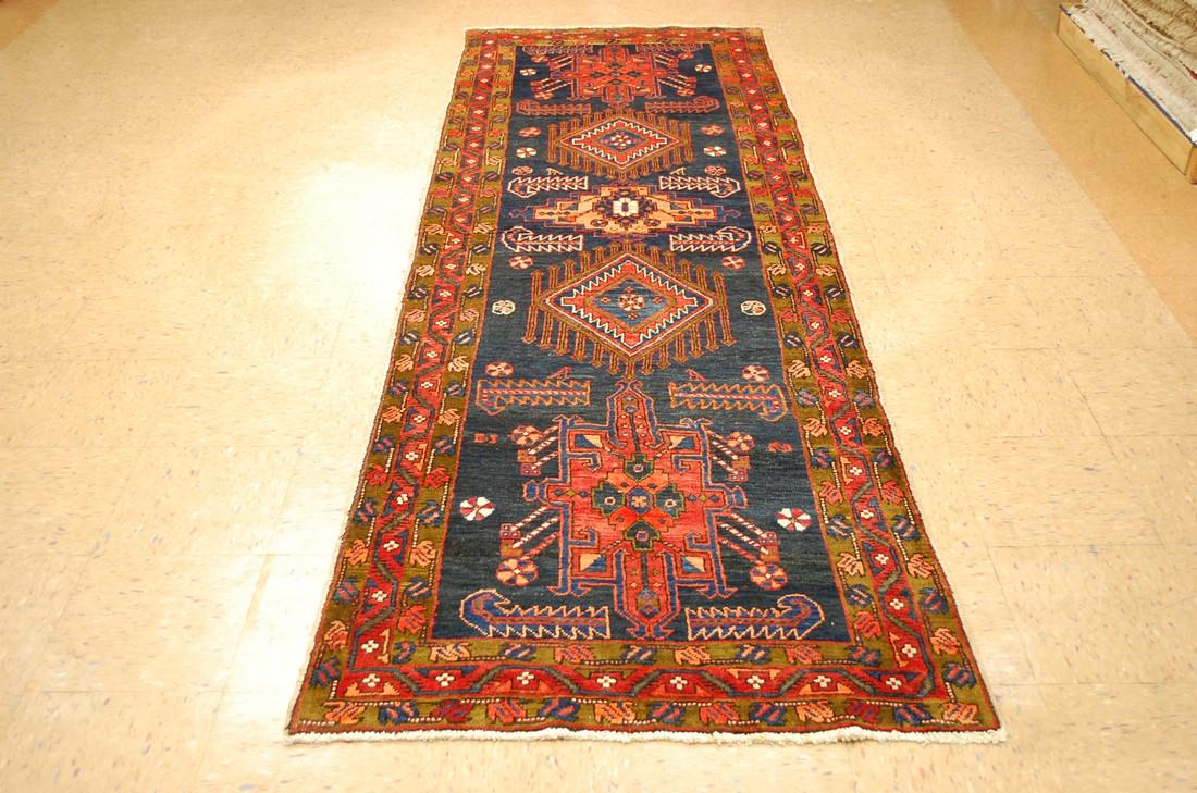 Circa 1930s ANTIQUE PRSIAN HERIS SERAPI RUNNER RUG (1 of 9)