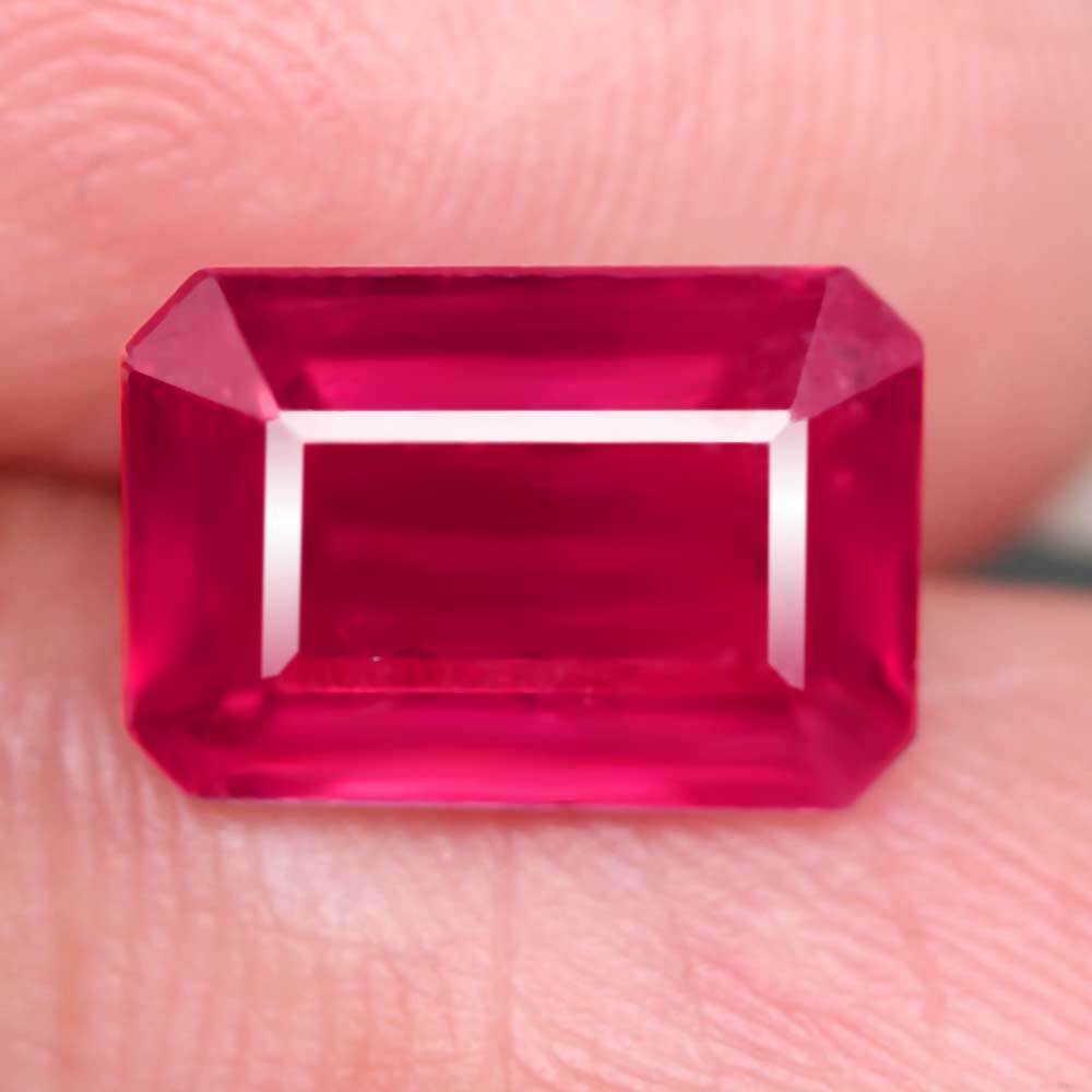 2,28 cts Natural Octagon Transparent Pink Red Ruby (1 of 2)
