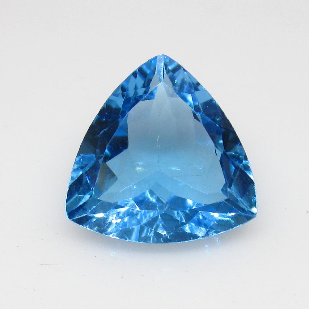6.71 Ct Genuine Blue Topaz Trillion Cut (1 of 2)