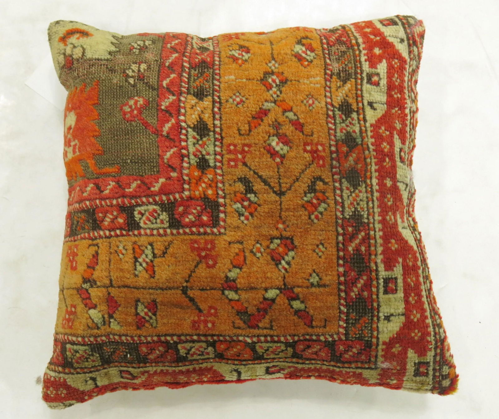 Ouskak Border Pillow (1 of 2)