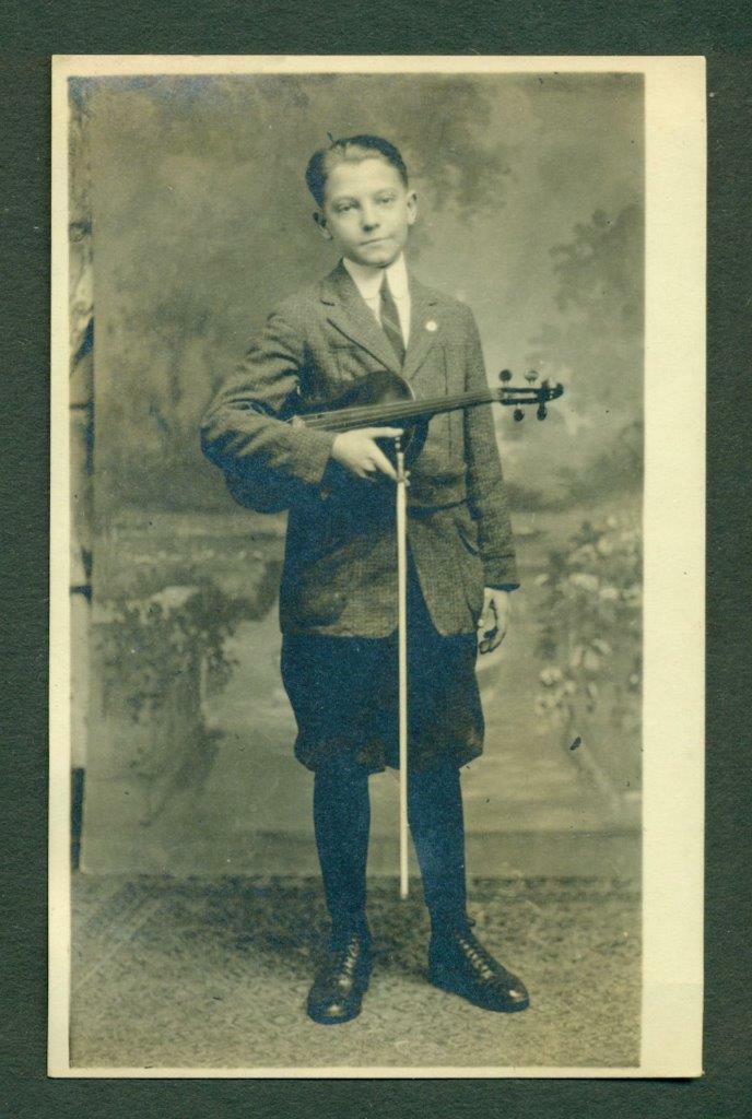 ca.1915 YOUNG MALE MUSICIAN w VIOLIN MUSICAL (1 of 2)