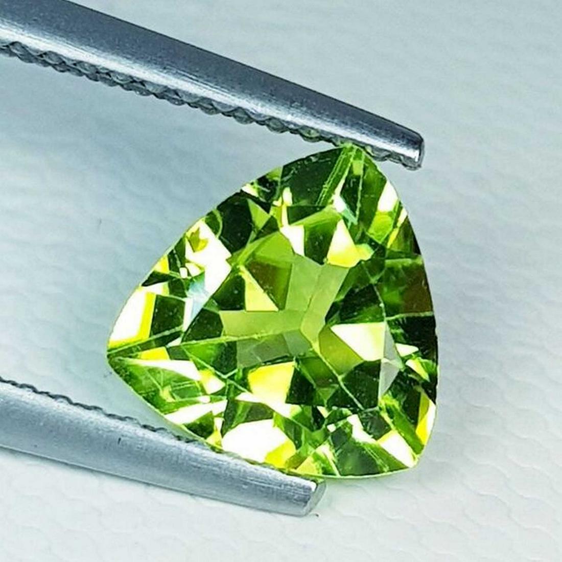 1.58 ct Natural Peridot Triangle Cut (1 of 5)