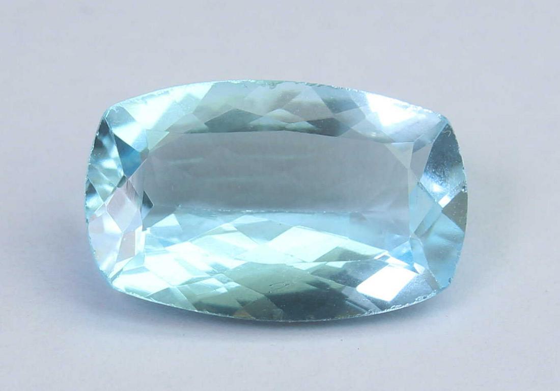 3.26 Cts Natural Blue Topaz (1 of 4)