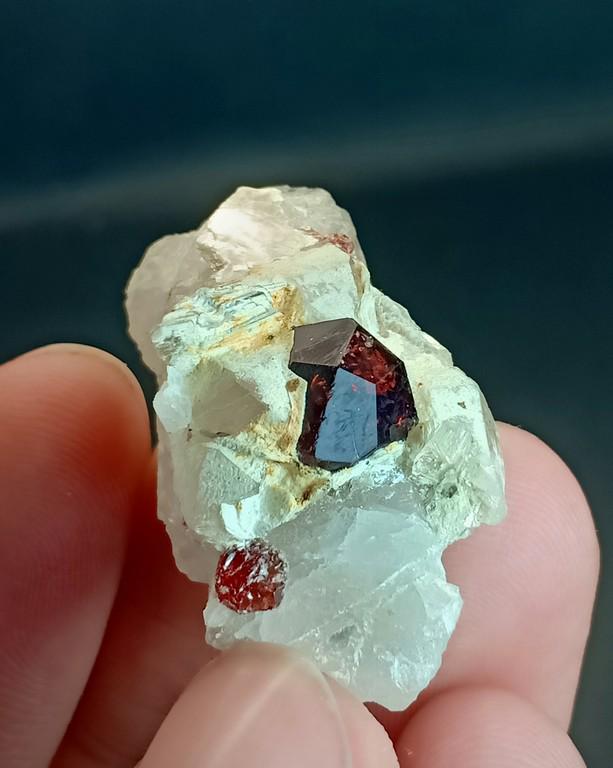 11 Gram Beautiful Natural Garnet Specimen: Title: 11 Gram Beautiful Natural Garnet Specimen Treatment: Natural Gemstones: Garnet Weight: 11 Gram Size/Dimensions: 34x20x18 mm Origin: Pakistan Reserve: $10.00 Shipping: Domestic: Flat-rate of $15