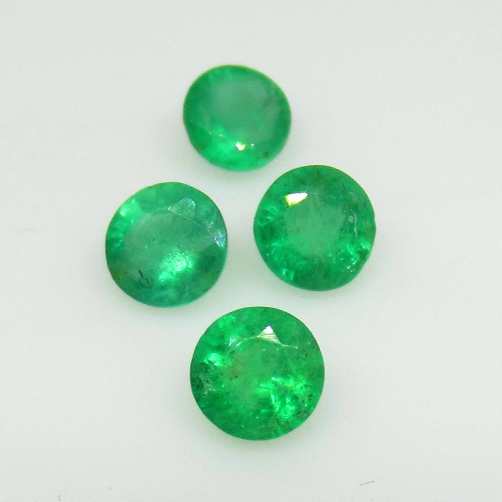 1.19 Ct Natural 4 Zambian Emerald Round Set (1 of 2)