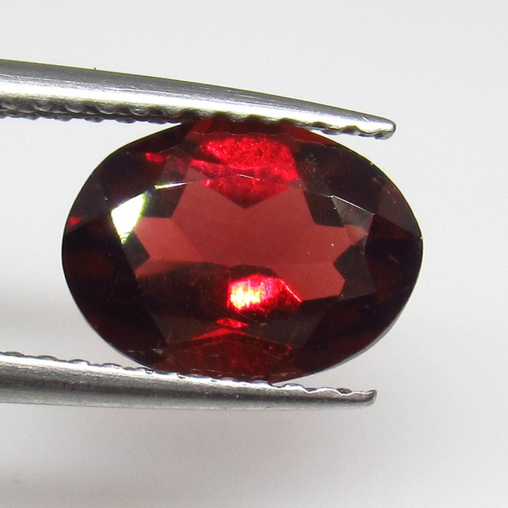 2.15 Ct Natural Red Garnet Oval Cut (1 of 2)