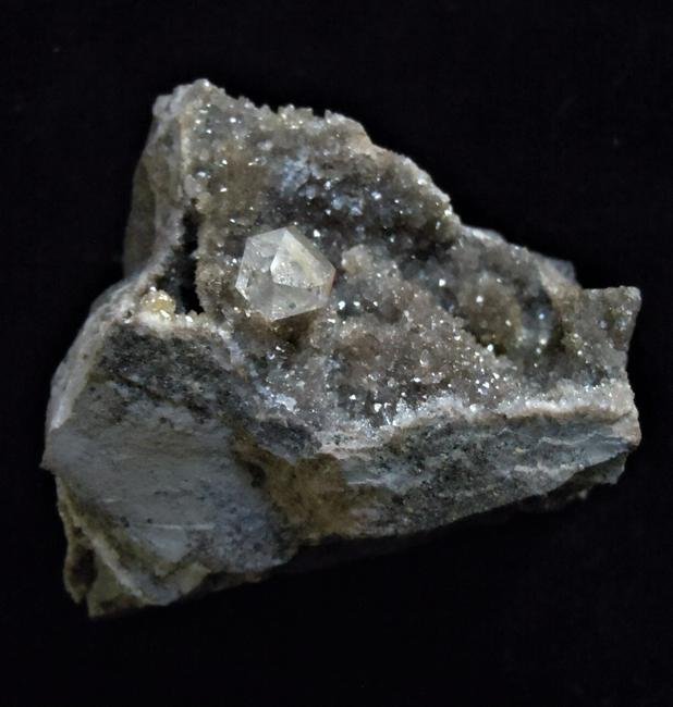 GENUINE HERKIMER DIAMOND IN MATRIX - RARE: Title: GENUINE HERKIMER DIAMOND IN MATRIX - RARE Origin: Crystal Grove Mine, St. Johnsville, New York, USA Size: 4.5x4x3.5 cm / 122 gram Description:quartz var herkimer diamond crystal of 1.5 cm on br