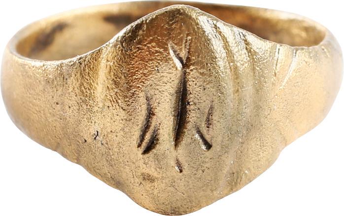 ANCIENT MEDIEVAL EUROPEAN SIGNET RING S7 JEWELRY: French or Flemish c1200 AD. Size 7 with broad (3.9mm) rounded band flaring to the radially notched shoulders. Transverse oval bezel with a chiseled or wheel cut image of a bird, undoubtedly heraldic a