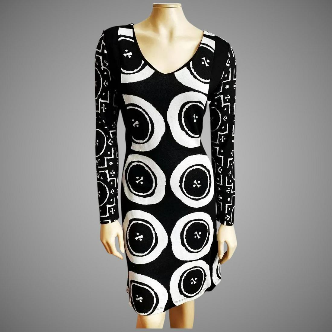 Vtg Christian LaCroix Geometric black/White Long sleeve: Beautiful Christian Lacroix Geometric designed dress. Long sleeves Knit . In very good vintage condition from the mid to late 90's/ Size -M Please note that the Starting Price is equal to the Reserve 