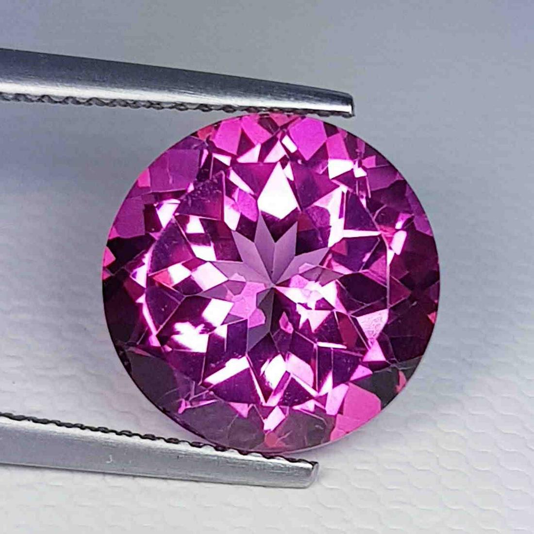 8.26 ct Natural Pink Topaz Round Cut (1 of 8)