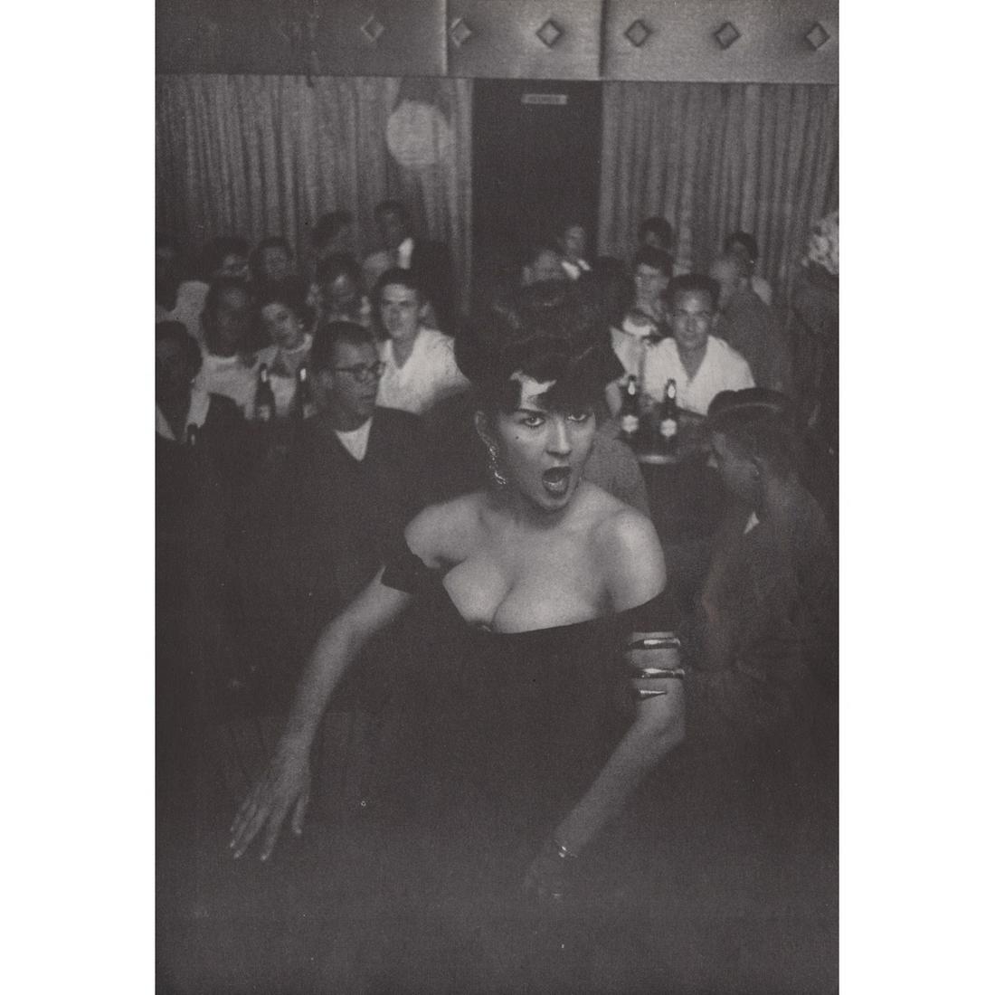 ELLIOTT ERWITT - Ruthie: Artist: ELLIOTT ERWITT Print Title: Ruthie Ruthie was the owner and sole entertainment in the only nightclub in Iowa Medium: Sheet-Fed Gravure Printing Date: 1950's Printed in Great Britain Image Size