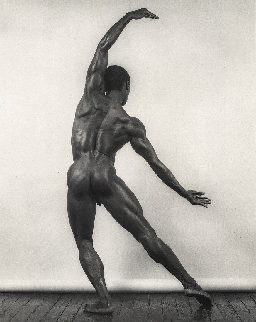 ROBERT MAPPLETHORPE - Derrick Cross, 1982 (1 of 1)