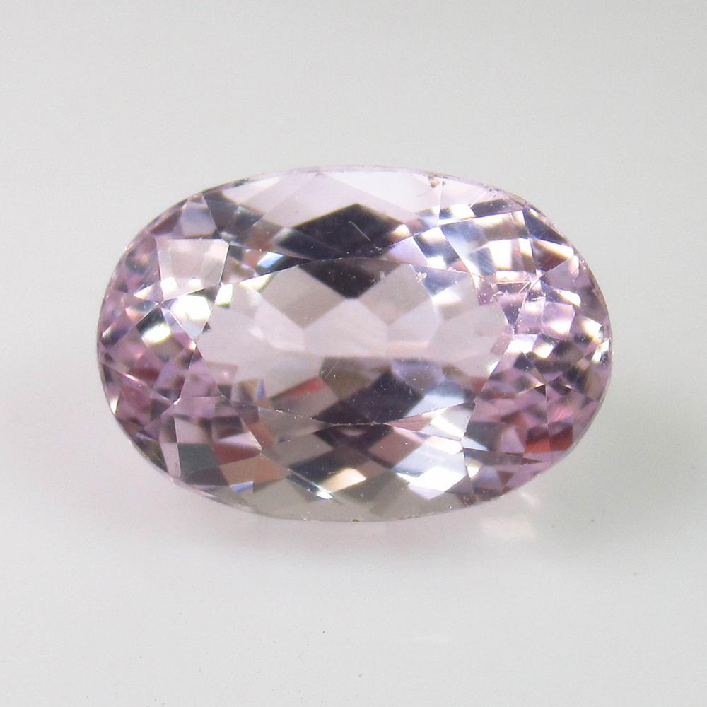 7.63 Ct Natural Pink Kunzite Oval Cut (1 of 2)