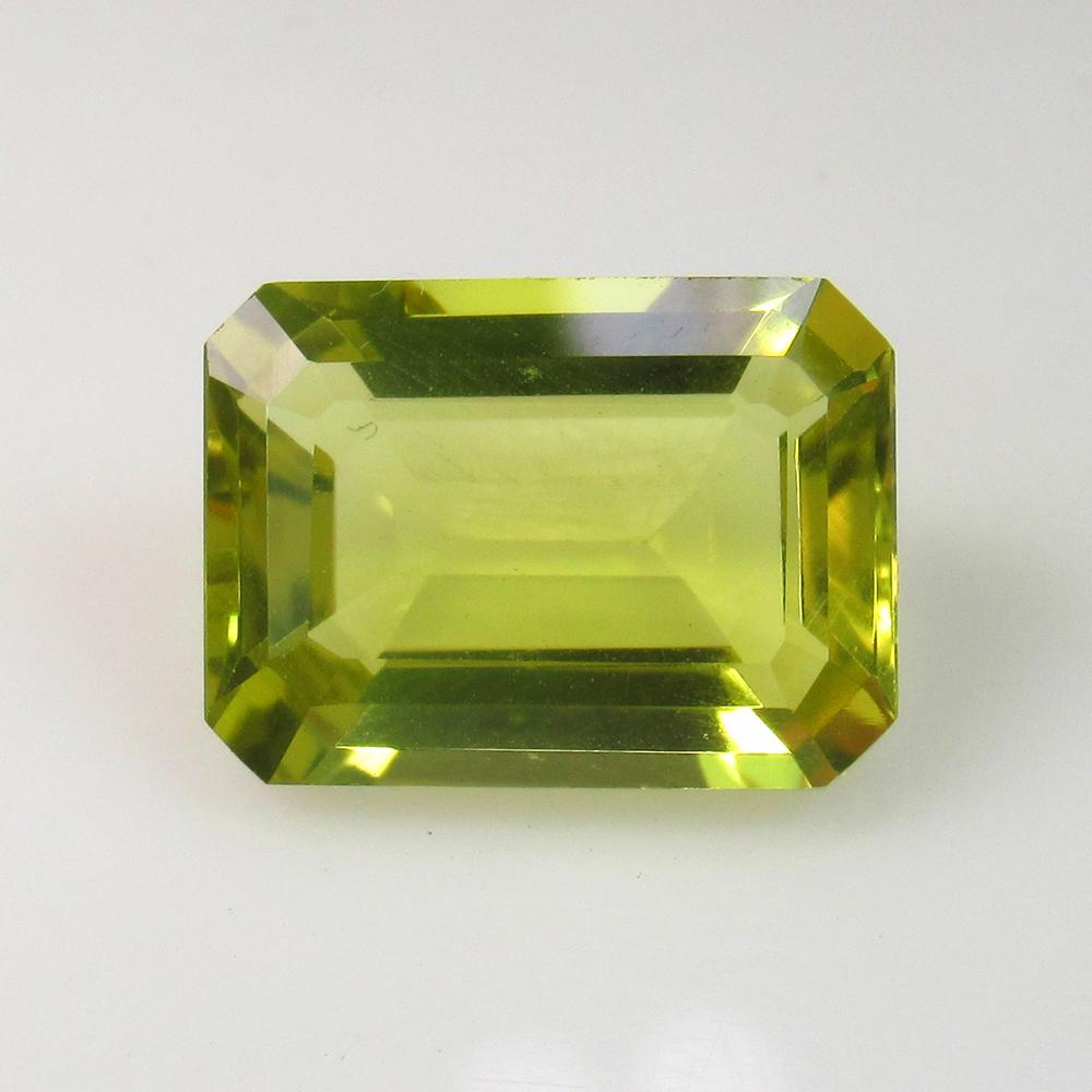 6.96 Ct Natural Lemon Quartz Octagon Cut: No Reserve! Title: 6.96 Ct Natural Lemon Quartz Octagon Cut Stone Clarity: VVS Gemstone: Natuarl Lemon Quartz Carat Weights: 6.96 Size/Dimensions: 13.80 x 10.20 x 6.70 mm Top Quality Luster / Excellen