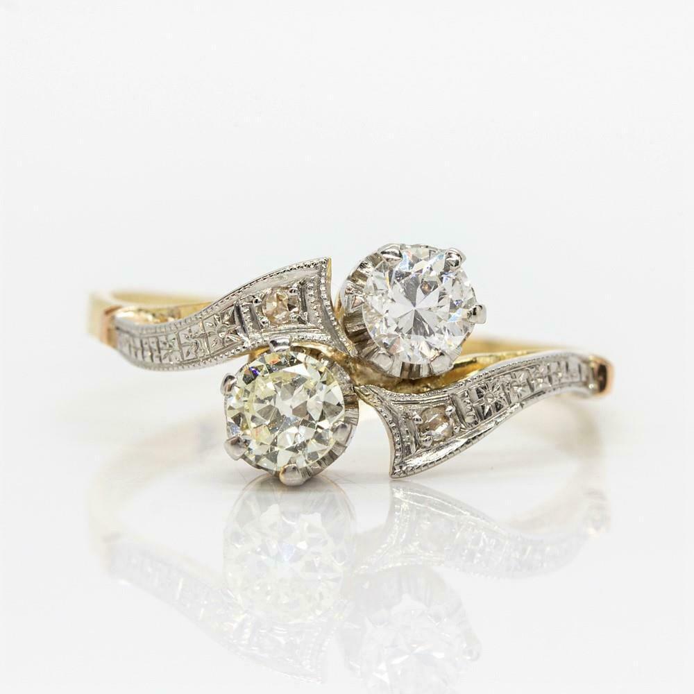 Vintage 18k Gold & Platinum Toi et Moi Diamonds Ring (1 of 7)