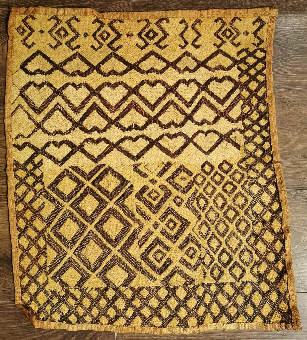 Kuba Cloth 204: Title: Kuba Cloth 204 Size: 25 x 21 inches, 63.5 x 53.5 cm. Description:Kuba cloth from a published and renowned collection. The Sam Hilu Collection of Kuba Textiles was published by Schiffer Books in