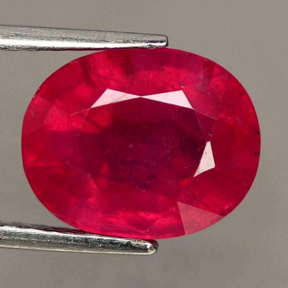 4,91 cts Natural Oval Pink Red Ruby (1 of 3)
