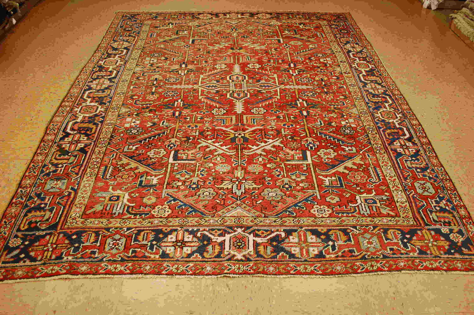 Ci 1910s ANTIQUE ROOM SIZE HEREEZ SERAPI RUG 7.5x9.11 (1 of 12)