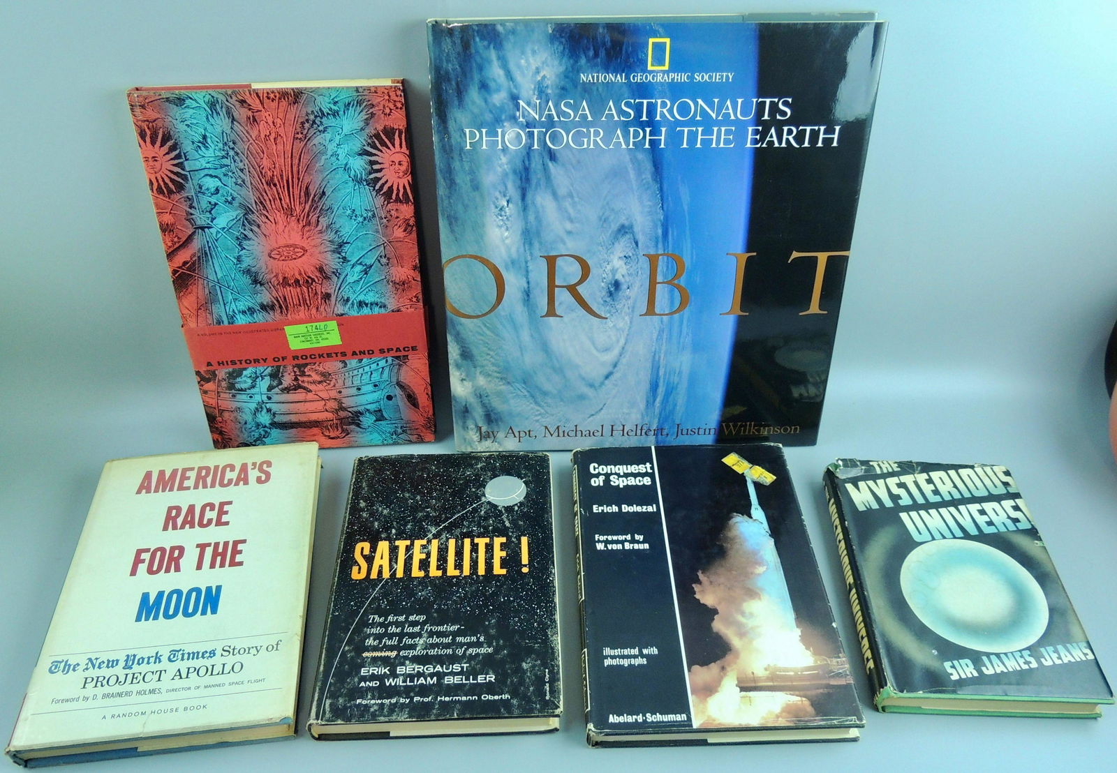 Space, Moon, Satellite & NASA Books, HCDJ, Lot of 6 (1 of 8)