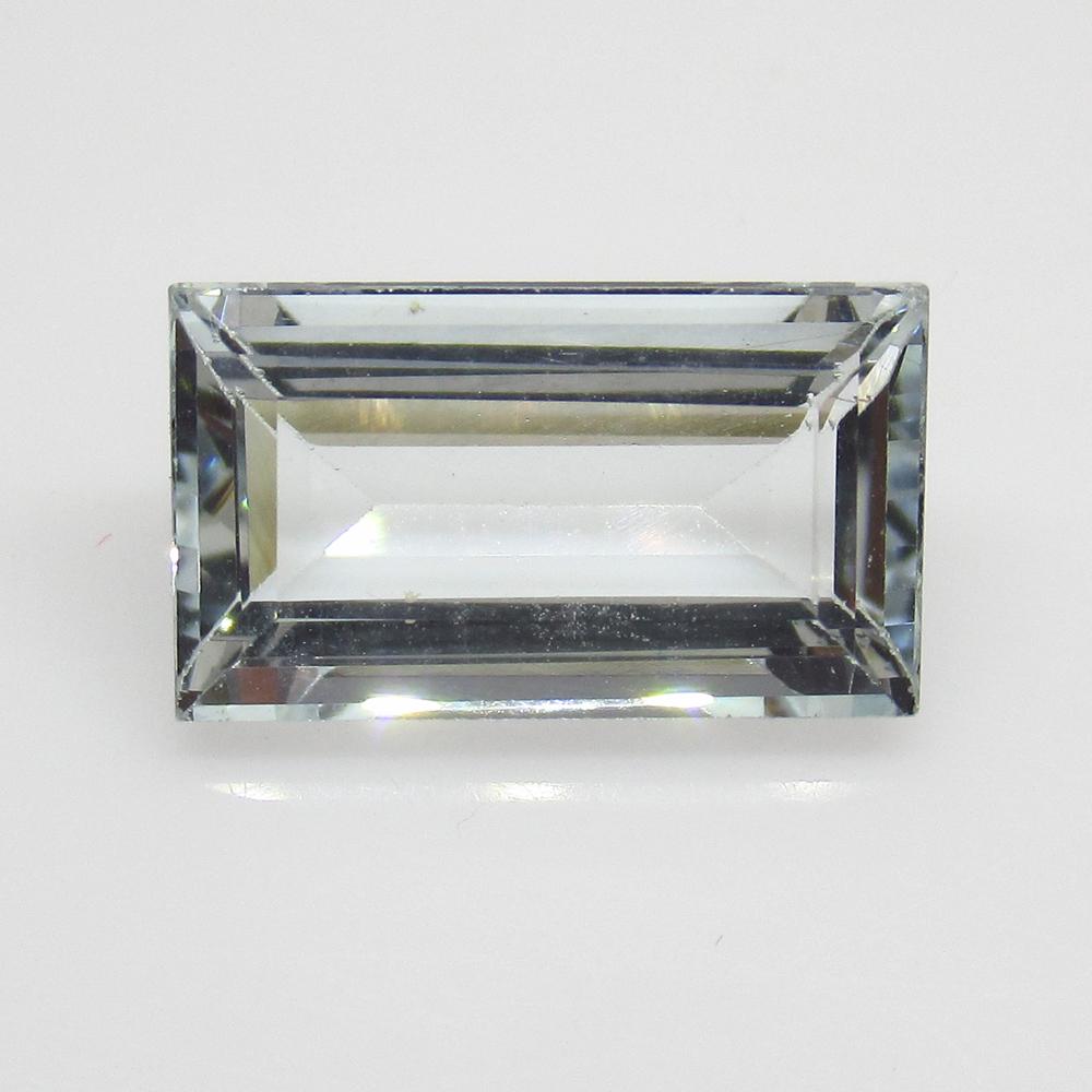 4.54 Ct Natural Aquamarine Rectangle Cut (1 of 2)