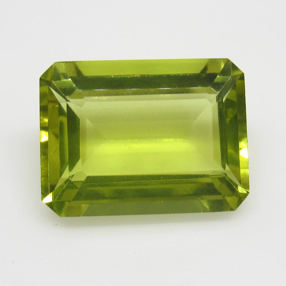 10.14 Ct Natural Lemon Quartz Octagon Cut: No Reserve! Title: 10.14 Ct Natural Lemon Quartz Octagon Cut Stone Clarity: VVS Gemstone: Natuarl Lemon Quartz Carat Weights: 10.14 Size/Dimensions: 16.00 x 12.00 x 7.20 mm Top Quality Luster / Excell
