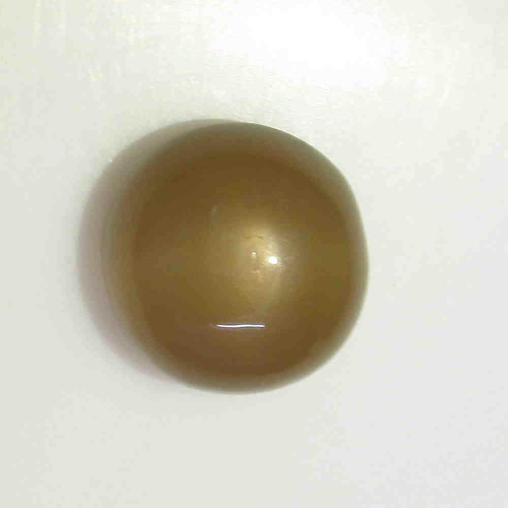 14.08 Ctw Natural Moonstone Round Cab: No Reserve! Title: 14.08 Ctw Natural Moonstone Round Cab Stone Clarity: Transparent Gemstone: Moonstone Carat Weight: 14.08 Size/ Dimensions: 14.90 x 14.90 x 9.00 mm Nice Round Cabochon / Top Quality 