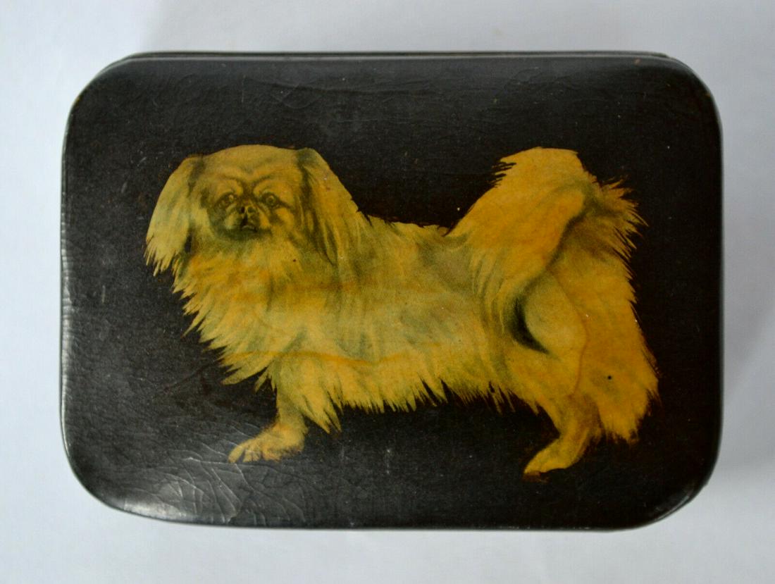 Papier Mache Snuff Box with Dog Portrait (1 of 3)