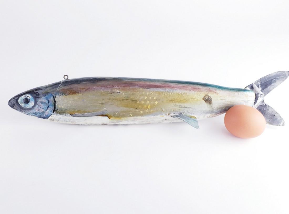 large Carved Fishing Lure Decoy with old paint (1 of 7)