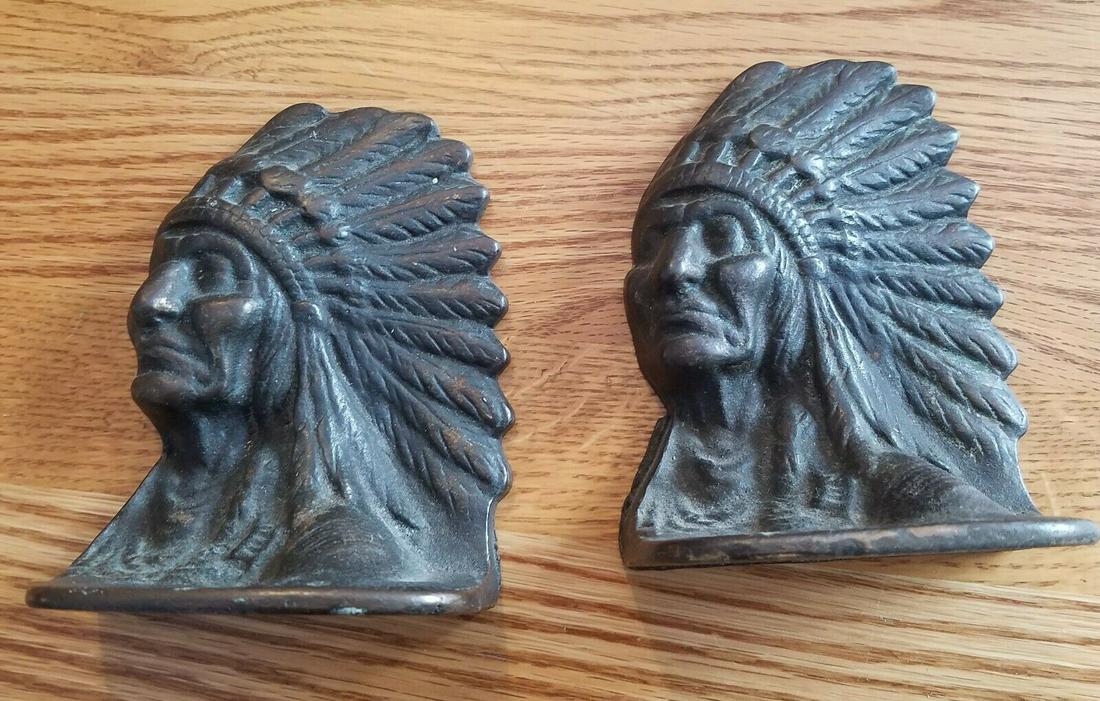 Indian chief bookends iron antique (1 of 3)