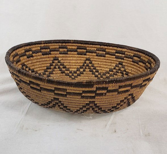 Fine Apache Oval Basketry Bowl Ca 1900-1920 (1 of 5)
