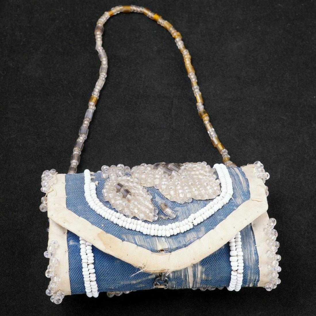 Iroquois trade bead sewing small kit circa 1900 (1 of 5)