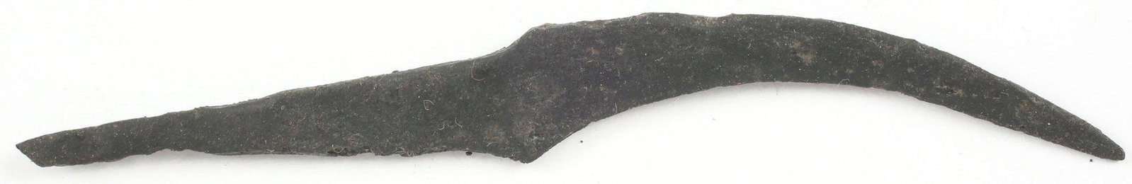 CELTIC SIDE KNIFE OR POUCH KNIFE 450-100 BC.: 3 5/8” total length. Forged iron with the characteristic curved back, thick wedge section blade. They are slashing knives capable of cutting a man’s throat to the spine. As with the Vikings after 