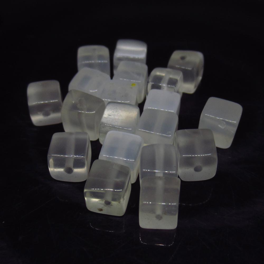 19.96 Ct Natural 19 Drilled Moonstone Square Beads (1 of 2)