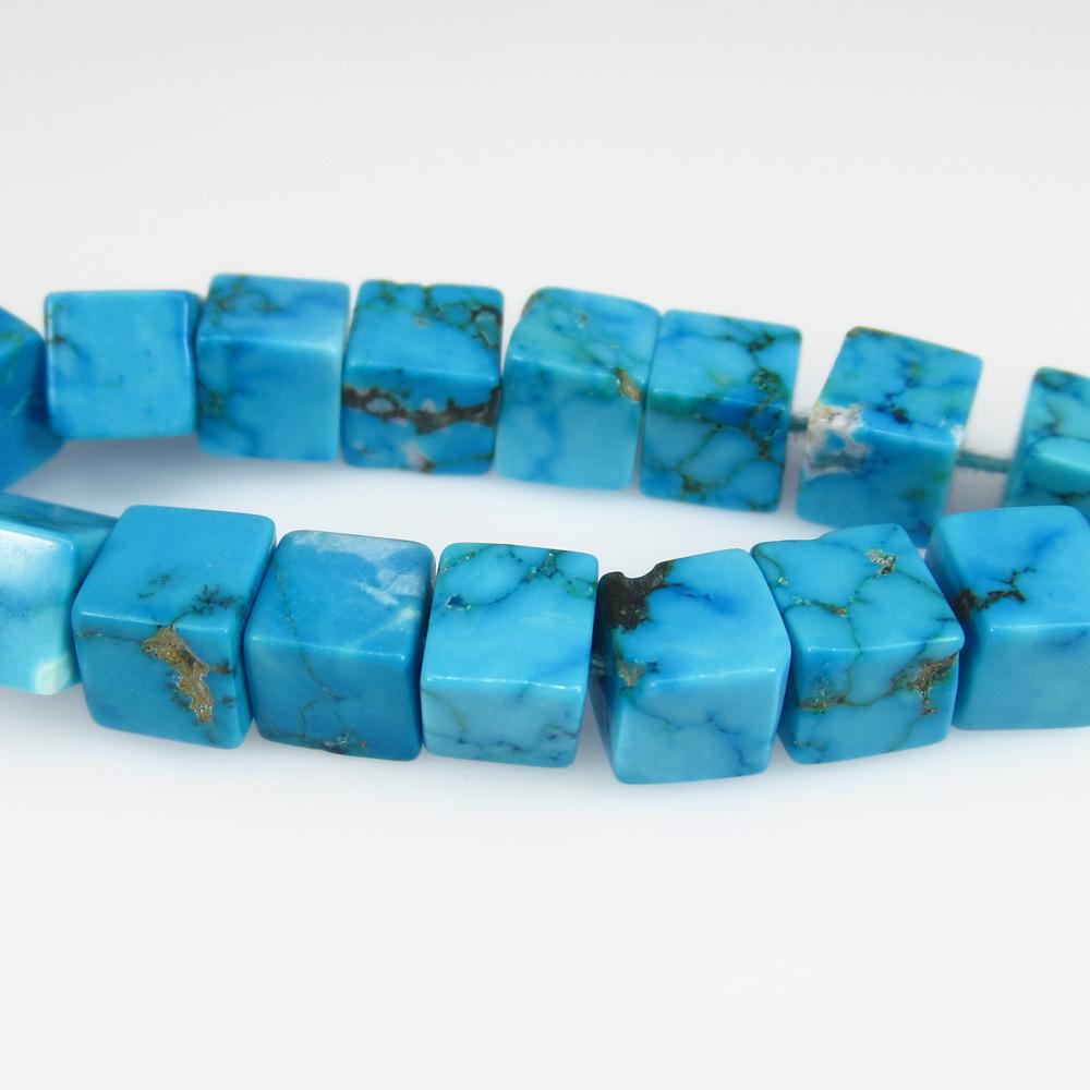 27.75 Ct Natural 16 Drilled Turquoise Square Beads (1 of 2)